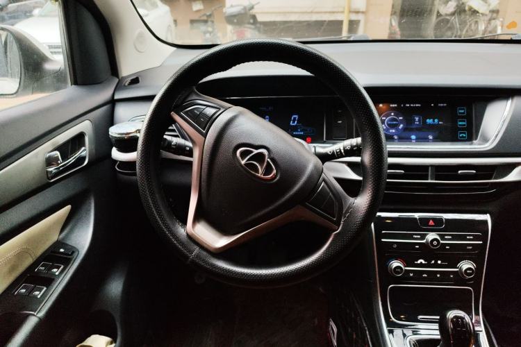 Used CHANGAN KAICHENG Oushang A600 2018 1.5L Manual Elite Version Steering Wheel