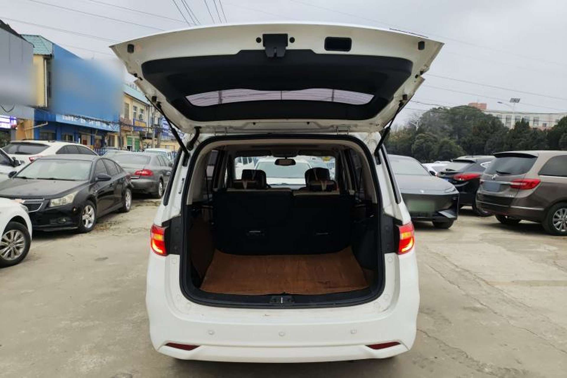 Used CHANGAN KAICHENG Oushang A600 2018 1.5L Manual Luxury Model Trunk