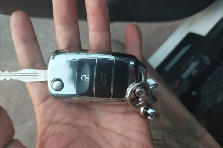 Used CHANGAN KAICHENG Oushang A600 2018 1.5L Manual Elite Version Vehicle Key