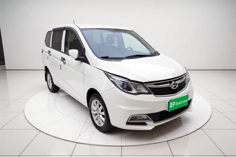 Used CHANGAN KAICHENG Oushang A600 2019 1.5L Manual Comfort Version Front Right 45 Deg