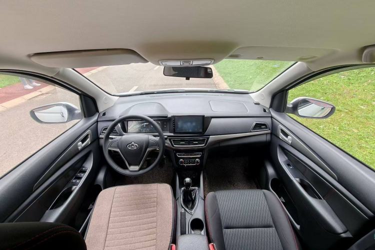 Used CHANGAN KAICHENG Oushang A600 2019 1.5L Manual Comfort Version Interior 1