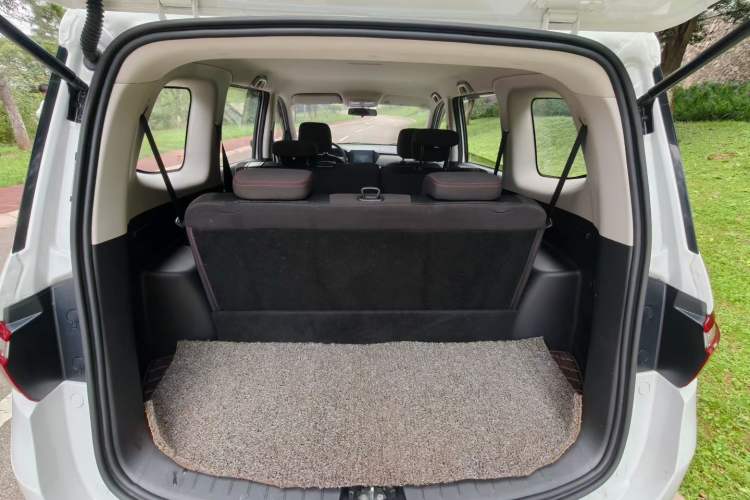 Used CHANGAN KAICHENG Oushang A600 2019 1.5L Manual Comfort Version Interior 3