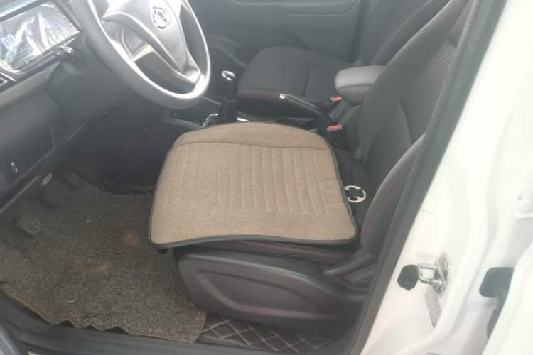 Used CHANGAN KAICHENG Oushang A600 2019 1.5L Manual Comfort Version Left Front Seat