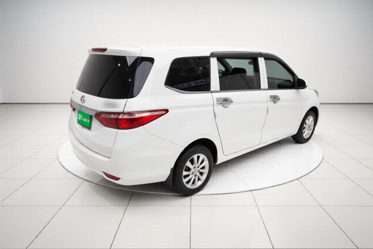 Used CHANGAN KAICHENG Oushang A600 2019 1.5L Manual Comfort Version Rear Right 45 Deg