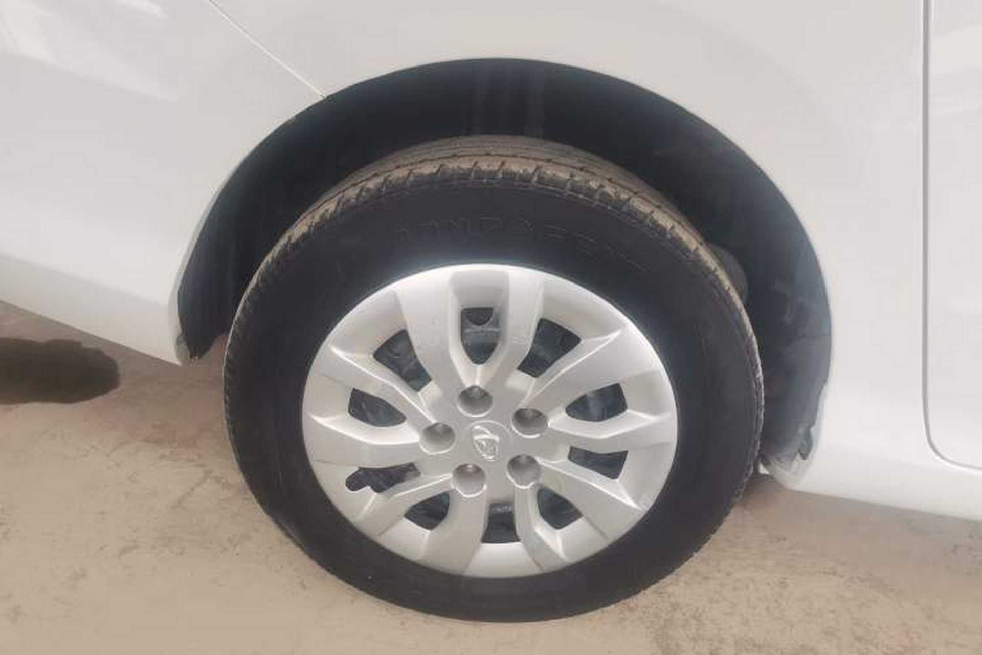 Used CHANGAN KAICHENG Oushang A600 2019 1.5L Manual Comfort Version Right Rear Wheel Hub