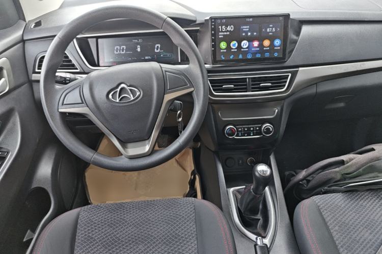 Used CHANGAN KAICHENG Oushang A600 2020 1.5L Manual Entrepreneurial Model Center Console