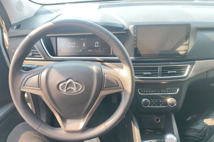 Used CHANGAN KAICHENG Oushang A600 2020 1.5L Manual Entrepreneurial Model Center Console