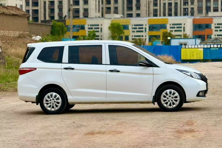Used CHANGAN KAICHENG Oushang A600 2020 1.5L Manual Entrepreneurial Model Exterior 3