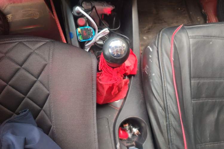 Used CHANGAN KAICHENG Oushang A600 2020 1.5L Manual Entrepreneurial Model Gear Lever