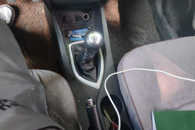 Used CHANGAN KAICHENG Oushang A600 2020 1.5L Manual Entrepreneurial Model Gear Lever