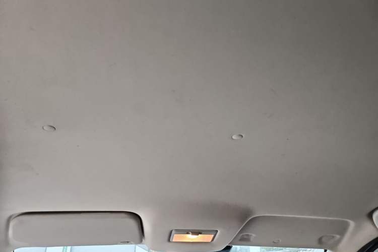 Used CHANGAN KAICHENG Oushang A600 2020 1.5L Manual Entrepreneurial Model Headliner