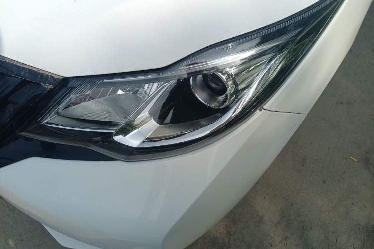 Used CHANGAN KAICHENG Oushang A600 2020 1.5L Manual Entrepreneurial Model Left Front Headlight