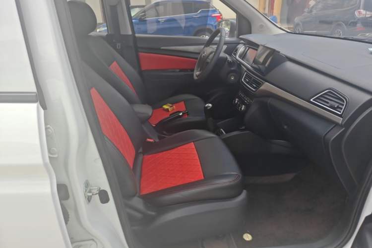 Used CHANGAN KAICHENG Oushang A600 2020 1.5L Manual Entrepreneurial Model Right Front Seat