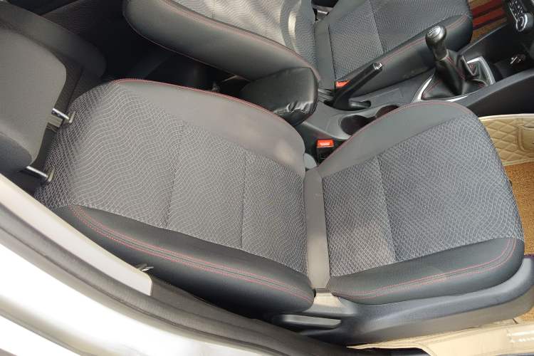Used CHANGAN KAICHENG Oushang A600 2020 1.5L Manual Entrepreneurial Model Right Front Seat