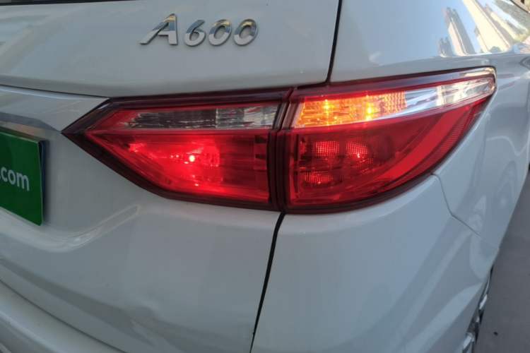 Used CHANGAN KAICHENG Oushang A600 2020 1.5L Manual Entrepreneurial Model Right Rear Taillight