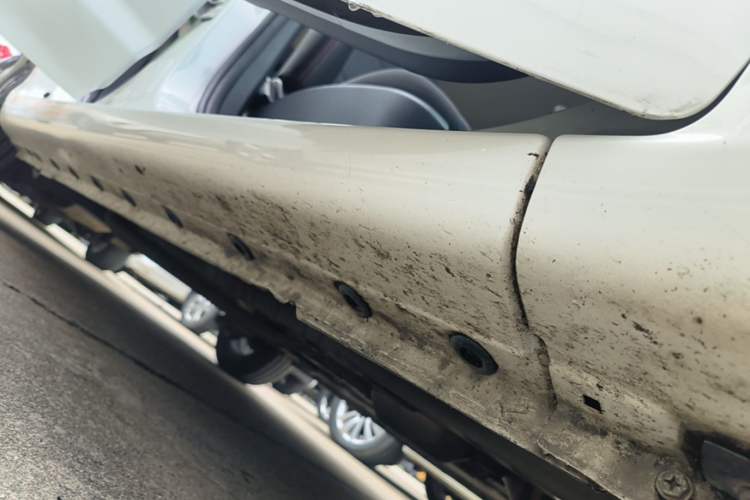 Used CHANGAN KAICHENG Oushang A600 2020 1.5L Manual Entrepreneurial Model Right Side Sill