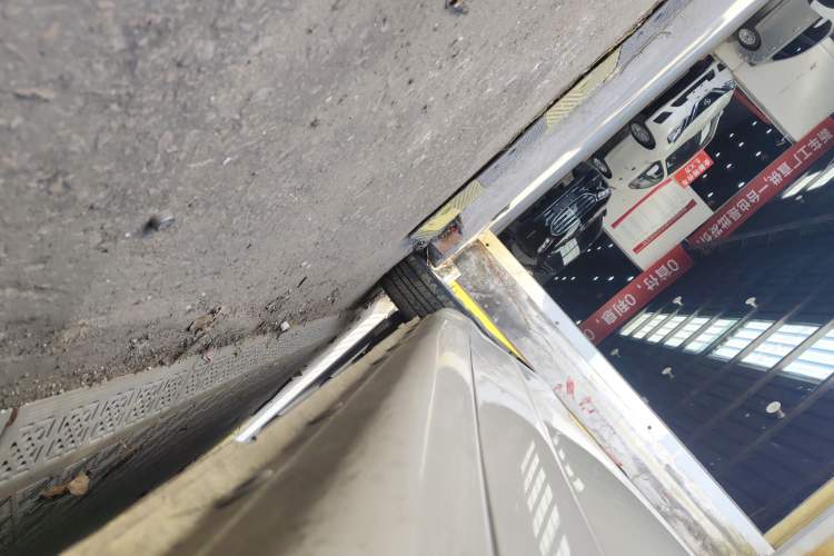 Used CHANGAN KAICHENG Oushang A600 2020 1.5L Manual Entrepreneurial Model Right Side Sill