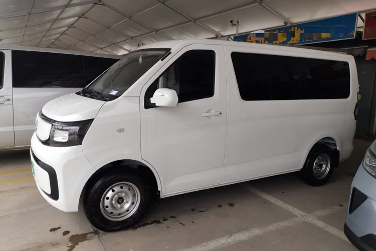 Used CHANGAN KAICHENG Ruixing EM60 2025 Passenger Version Comfort Edition 6 Seats 300 km Range Side-Hinged Doors Exterior 3