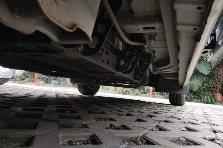 Used CHANGAN KAICHENG Ruixing EM60 2021 Pure Electric Van Transporter 70kW Chassis Rear Right