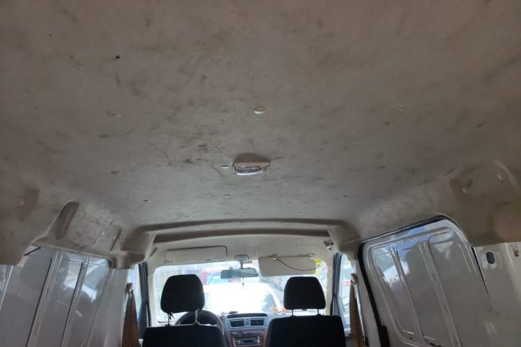 Used CHANGAN KAICHENG Ruixing EM60 2021 Pure Electric Van Transporter 60kW Headliner