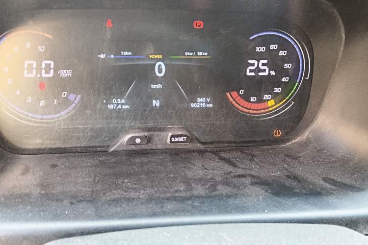 Used CHANGAN KAICHENG Ruixing EM60 2021 Pure Electric Van Transporter 60kW Odometer Close Up