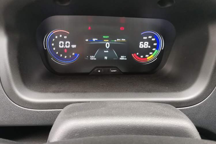 Used CHANGAN KAICHENG Ruixing EM60 2021 Pure Electric Van Transporter 70kW Odometer Close Up