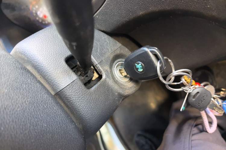 Used CHANGAN KAICHENG Ruixing EM60 2021 Pure Electric Van Transporter 60kW Vehicle Key
