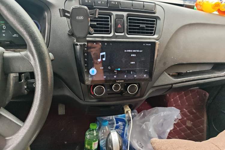 Used CHANGAN KAICHENG Ruixing EM60 2022 Pure Electric Van 4498 mm Long Flat Roof with Rear-Hinged Doors 2 Seats 60 kW 41.86 kWh Audio And AC Panel