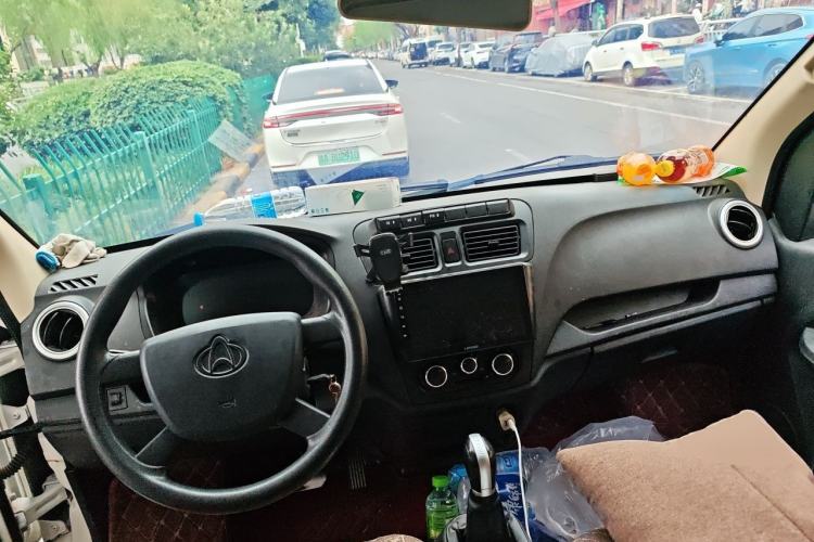 Used CHANGAN KAICHENG Ruixing EM60 2022 Pure Electric Van 4498 mm Long Flat Roof with Rear-Hinged Doors 2 Seats 60 kW 41.86 kWh Center Console