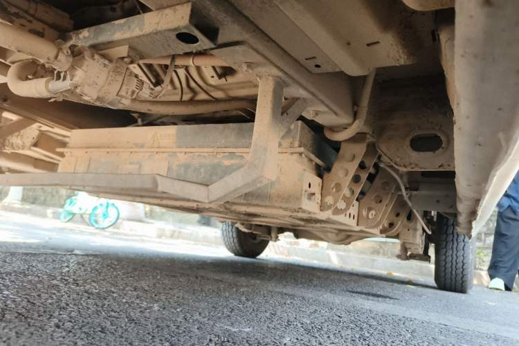 Used CHANGAN KAICHENG Ruixing EM60  Chassis Front Left