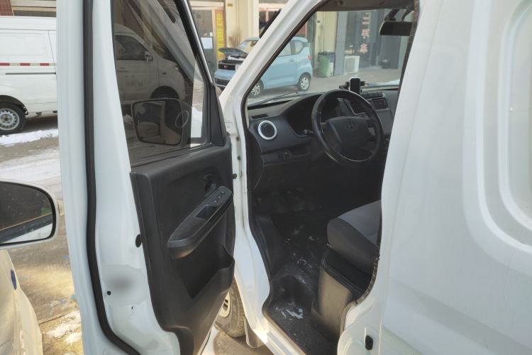 Used CHANGAN KAICHENG Ruixing EM60 2022 All-Electric Van 4498 mm Long Flat Roof with Rear-Hinged Doors 2 Seats 70 kW 41.86 kWh Driver Seat