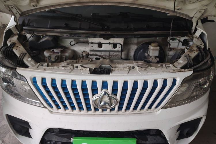 Used CHANGAN KAICHENG Ruixing EM60 2022 Pure Electric Van 4498 mm Long Flat Roof with Rear-Hinged Doors 2 Seats 60 kW 41.86 kWh Engine Bay
