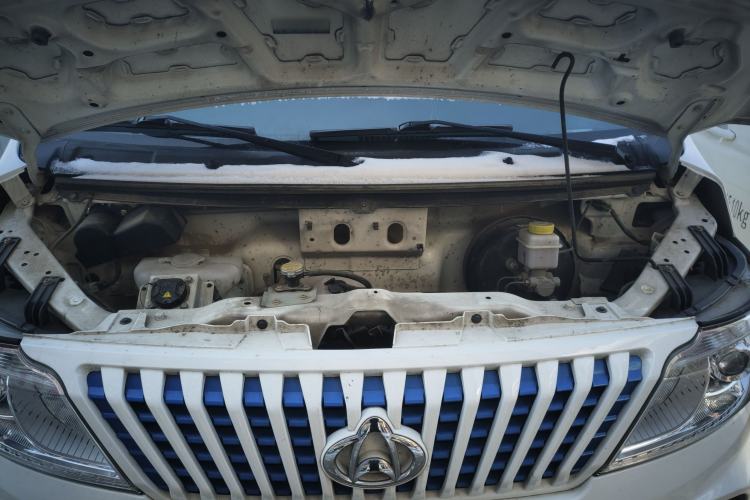 Used CHANGAN KAICHENG Ruixing EM60 2022 All-Electric Van 4498 mm Long Flat Roof with Rear-Hinged Doors 2 Seats 70 kW 41.86 kWh Engine Bay