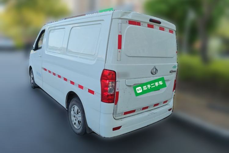 Used CHANGAN KAICHENG Ruixing EM60 2022 Pure Electric Van 4498 mm Long Flat Roof with Rear-Hinged Doors 2 Seats 60 kW 41.86 kWh Exterior 3