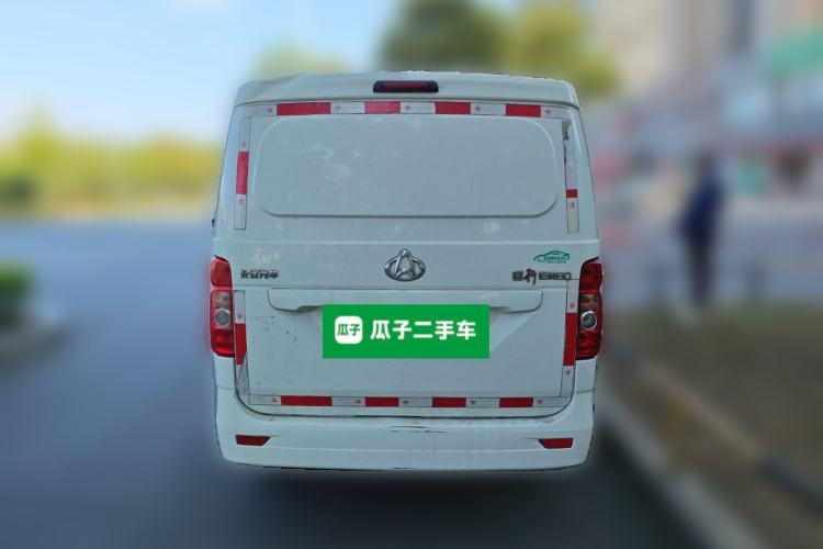 Used CHANGAN KAICHENG Ruixing EM60 2022 Pure Electric Van 4498 mm Long Flat Roof with Rear-Hinged Doors 2 Seats 60 kW 41.86 kWh Exterior 4