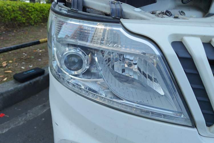 Used CHANGAN KAICHENG Ruixing EM60 2022 Pure Electric Van 4498 mm Long Flat Roof with Rear-Hinged Doors 2 Seats 60 kW 41.86 kWh Exterior 6