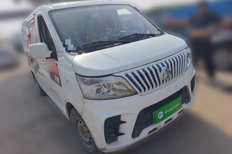 Used CHANGAN KAICHENG Ruixing EM60 2022 All-Electric Van 4498 mm Long Flat Roof Double-Swing Doors 2 Seats 60 kW 41.86 kWh Front Right 45 Deg