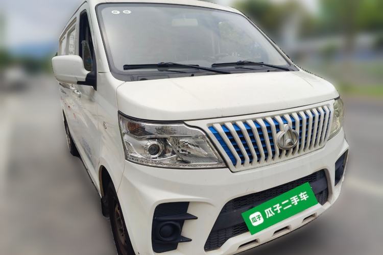 Used CHANGAN KAICHENG Ruixing EM60 2022 Pure Electric Van 4498 mm Long Flat Roof with Rear-Hinged Doors 2 Seats 60 kW 41.86 kWh Front Right 45 Deg