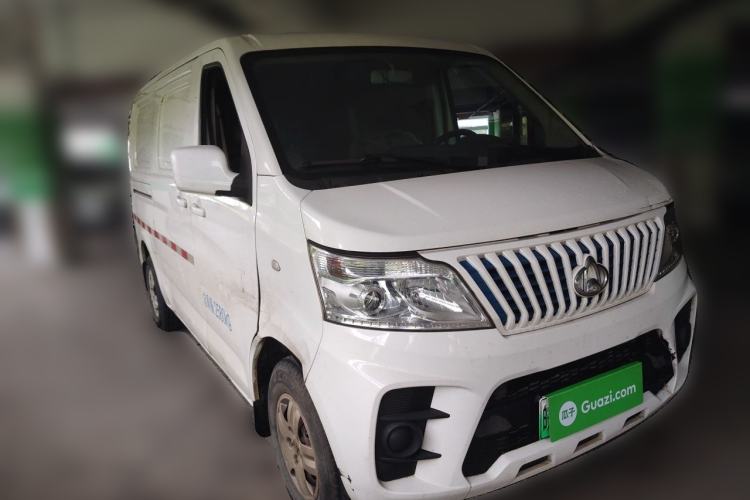 Used CHANGAN KAICHENG Ruixing EM60 2022 Pure Electric Van 4498 mm Long Flat Roof with Rear-Hinged Doors 2 Seats 60 kW 41.86 kWh Front Right 45 Deg