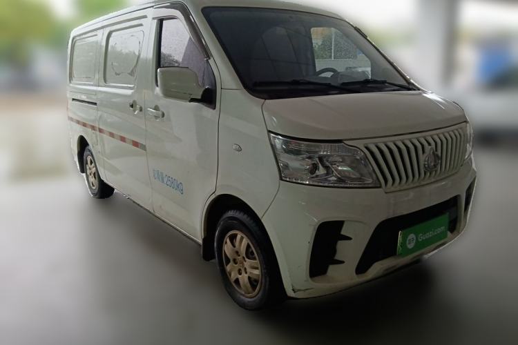 Used CHANGAN KAICHENG Ruixing EM60 2022 Pure Electric Van 4498 mm Long Flat Roof with Rear-Hinged Doors 2 Seats 60 kW 41.86 kWh Front Right 45 Deg