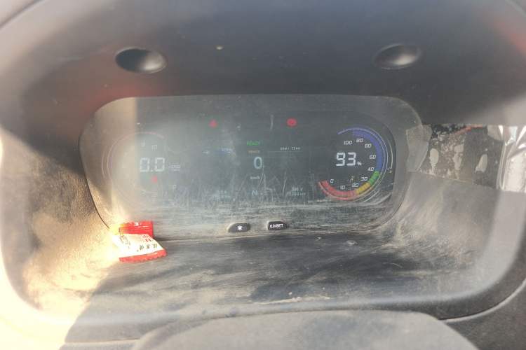 Used CHANGAN KAICHENG Ruixing EM60 2022 All-Electric Van 4498 mm Long Flat Roof Double-Swing Doors 2 Seats 60 kW 41.86 kWh Instrument Cluster