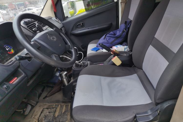 Used CHANGAN KAICHENG Ruixing EM60 2022 All-Electric Van 4498 mm Long Flat Roof Double-Swing Doors 2 Seats 60 kW 41.86 kWh Left Front Seat