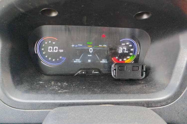 Used CHANGAN KAICHENG Ruixing EM60 2022 Pure Electric Van 4498 mm Long Flat Roof with Rear-Hinged Doors 2 Seats 60 kW 41.86 kWh Odometer Close Up