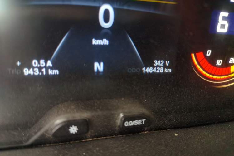 Used CHANGAN KAICHENG Ruixing EM60 2022 All-Electric Van 4498 mm Long Flat Roof Double-Swing Doors 2 Seats 60 kW 41.86 kWh Odometer Close Up