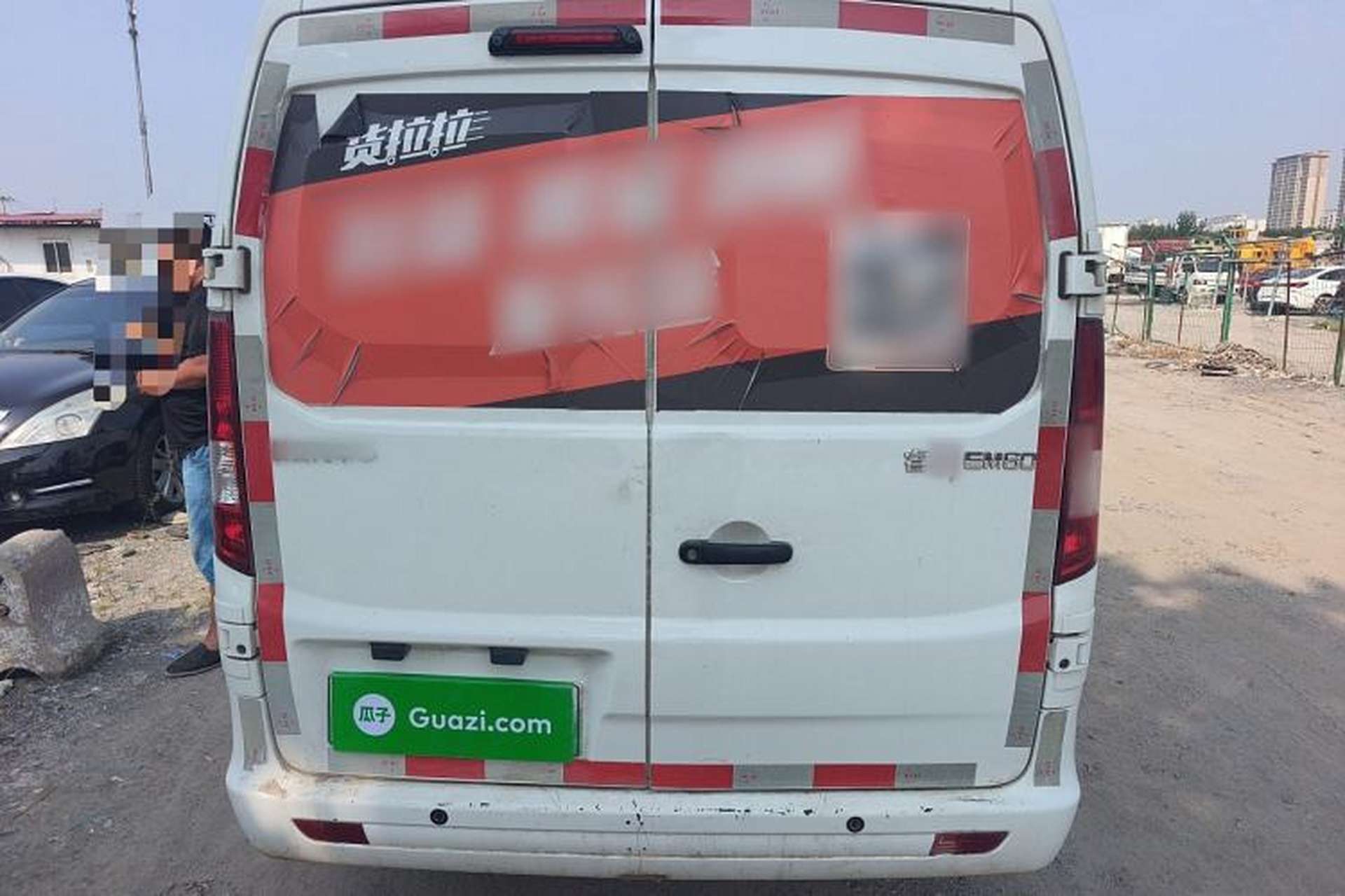 Used CHANGAN KAICHENG Ruixing EM60 2022 All-Electric Van 4498 mm Long Flat Roof Double-Swing Doors 2 Seats 60 kW 41.86 kWh Rear
