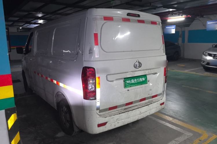 Used CHANGAN KAICHENG Ruixing EM60 2022 All-Electric Passenger Bus 4498 mm Long Flat Roof with Rear-Hinged Doors 7 Seats 60 kW 41.86 kWh Rear Left 45 Deg