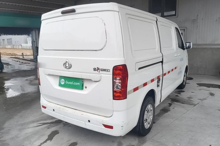 Used CHANGAN KAICHENG Ruixing EM60 2022 Pure Electric Van 4498 mm Long Flat Roof with Rear-Hinged Doors 2 Seats 60 kW 41.86 kWh Rear Right 45 Deg