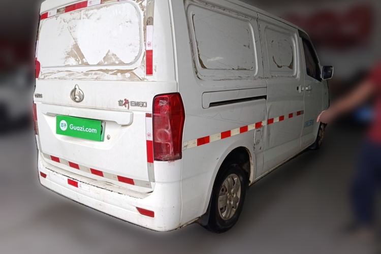 Used CHANGAN KAICHENG Ruixing EM60 2022 Pure Electric Van 4498 mm Long Flat Roof with Rear-Hinged Doors 2 Seats 60 kW 41.86 kWh Rear Right 45 Deg