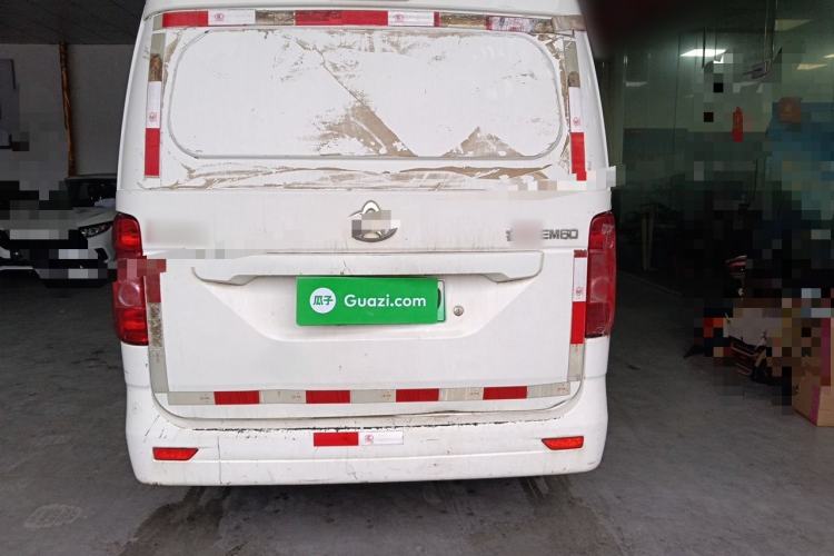 Used CHANGAN KAICHENG Ruixing EM60 2022 Pure Electric Van 4498 mm Long Flat Roof with Rear-Hinged Doors 2 Seats 60 kW 41.86 kWh Rear