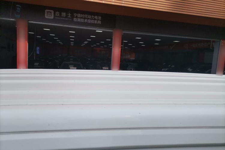 Used CHANGAN KAICHENG Ruixing EM60 2022 All-Electric Van 4498 mm Long Flat Roof with Rear-Hinged Doors 2 Seats 70 kW 41.86 kWh Roof